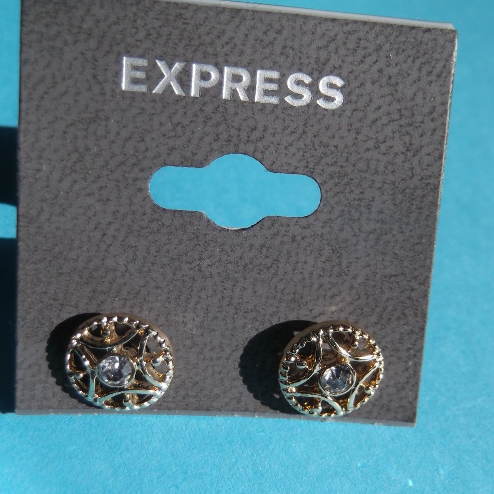 NWT Four Pairs of Earrings by Express - Picture 3 of 15